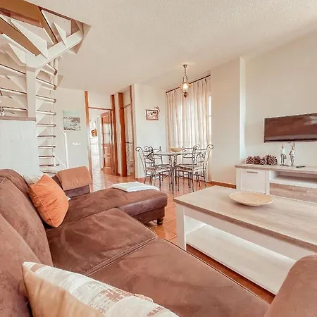 Apartment Duplex In Arco Iris Cs1421 *